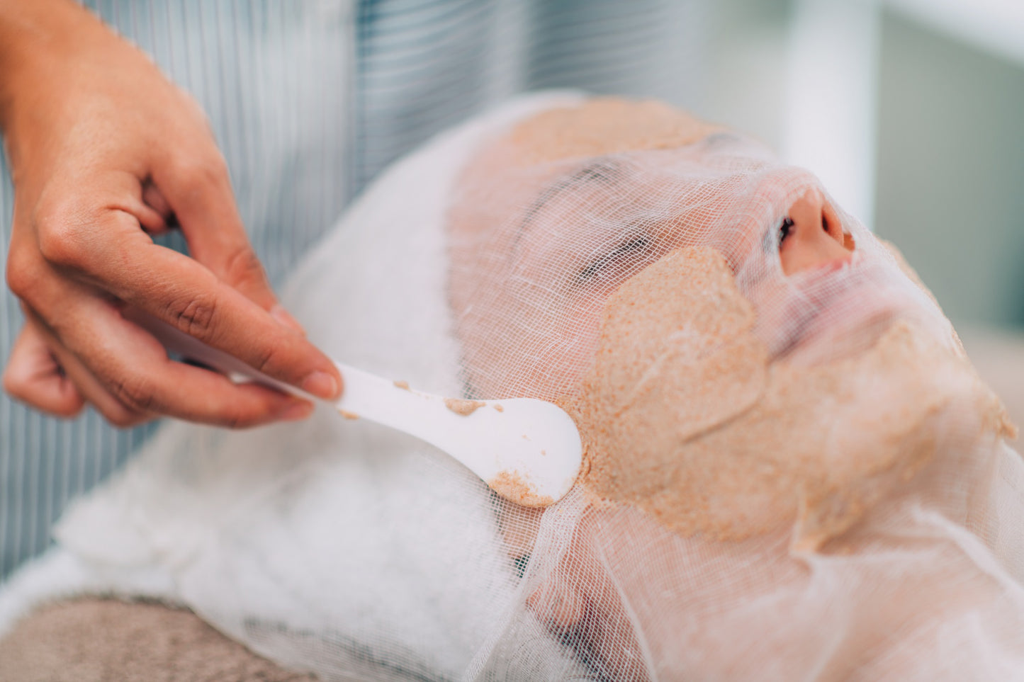 Age Prevention: Hydrate Restoration Plus Treatment